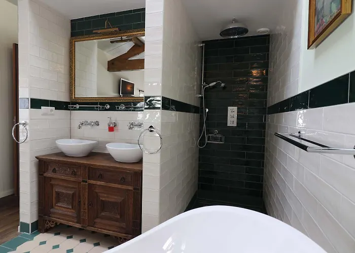 Eemswolde Bed & Breakfast 3*